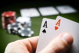 Chơi Poker online dễ dàng và thắng lớn với các mẹo